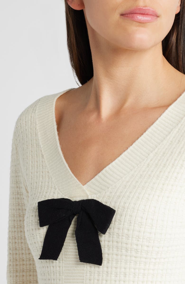 ZOE AND CLAIRE Bow Long Sleeve Sweater Dress, Alternate, color, Cream