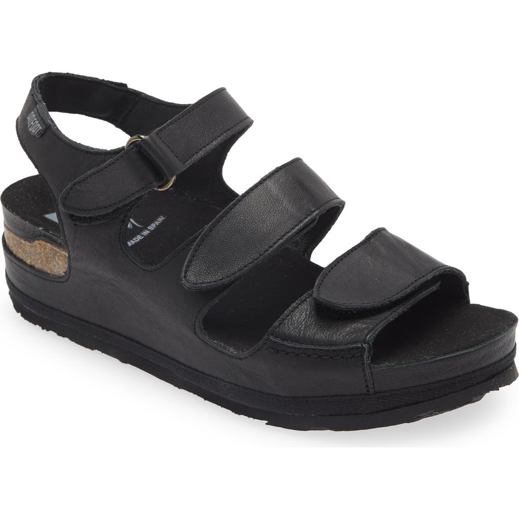 On Foot 201 Slingback Platform Sandal in Negre Black  product