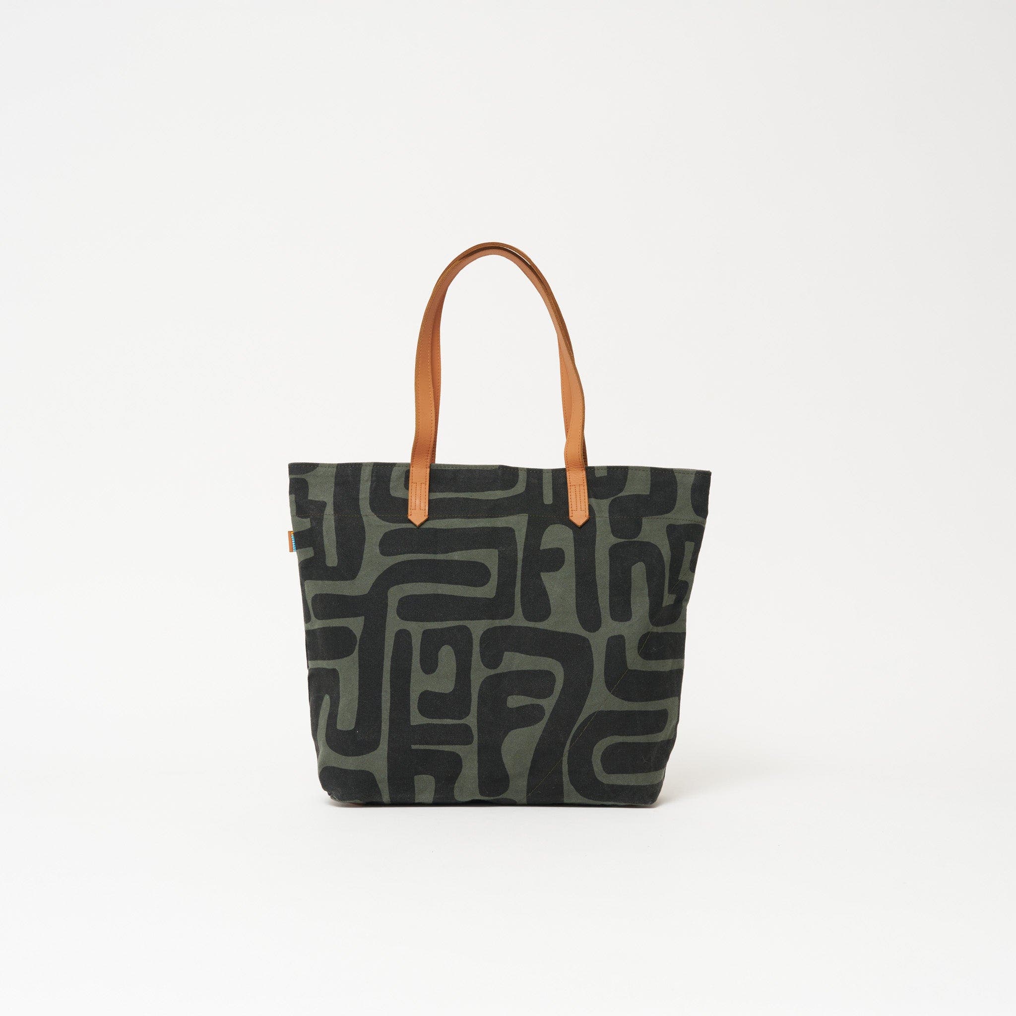 Ubuntu Life Go To Tote, Alternate, color, Charcoal