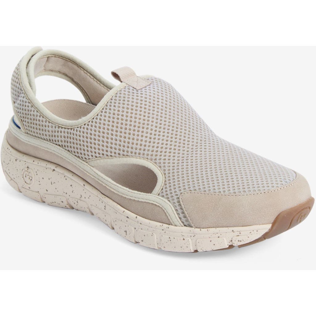 Comfortview The Cheren Trail Sneaker In Neutral