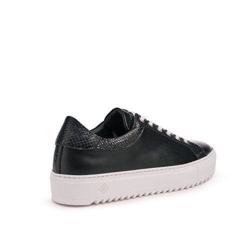Tiannia Barnes Billy Mens Sneakers, Alternate, color, Black
