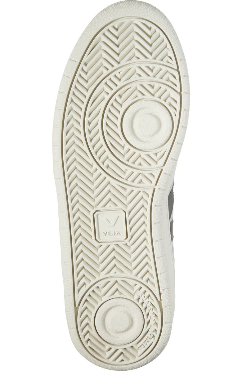Veja V-10 Sneaker, Alternate, color,