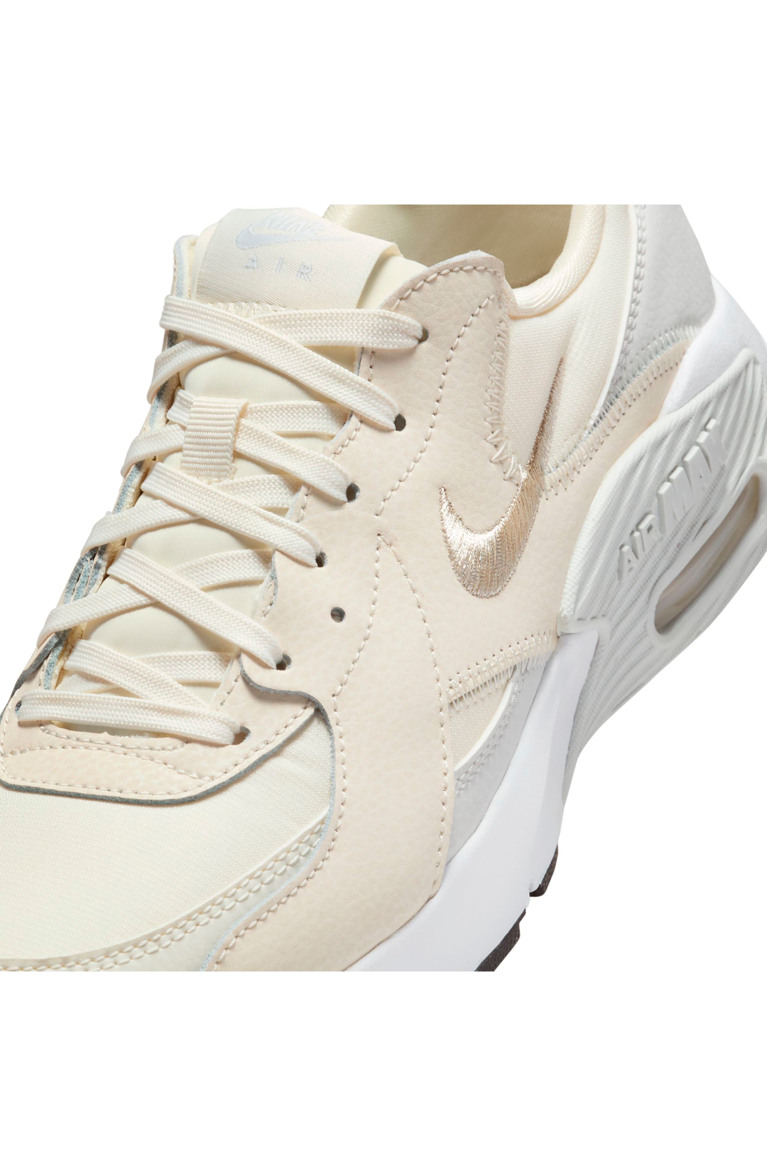 nike air max excee beige