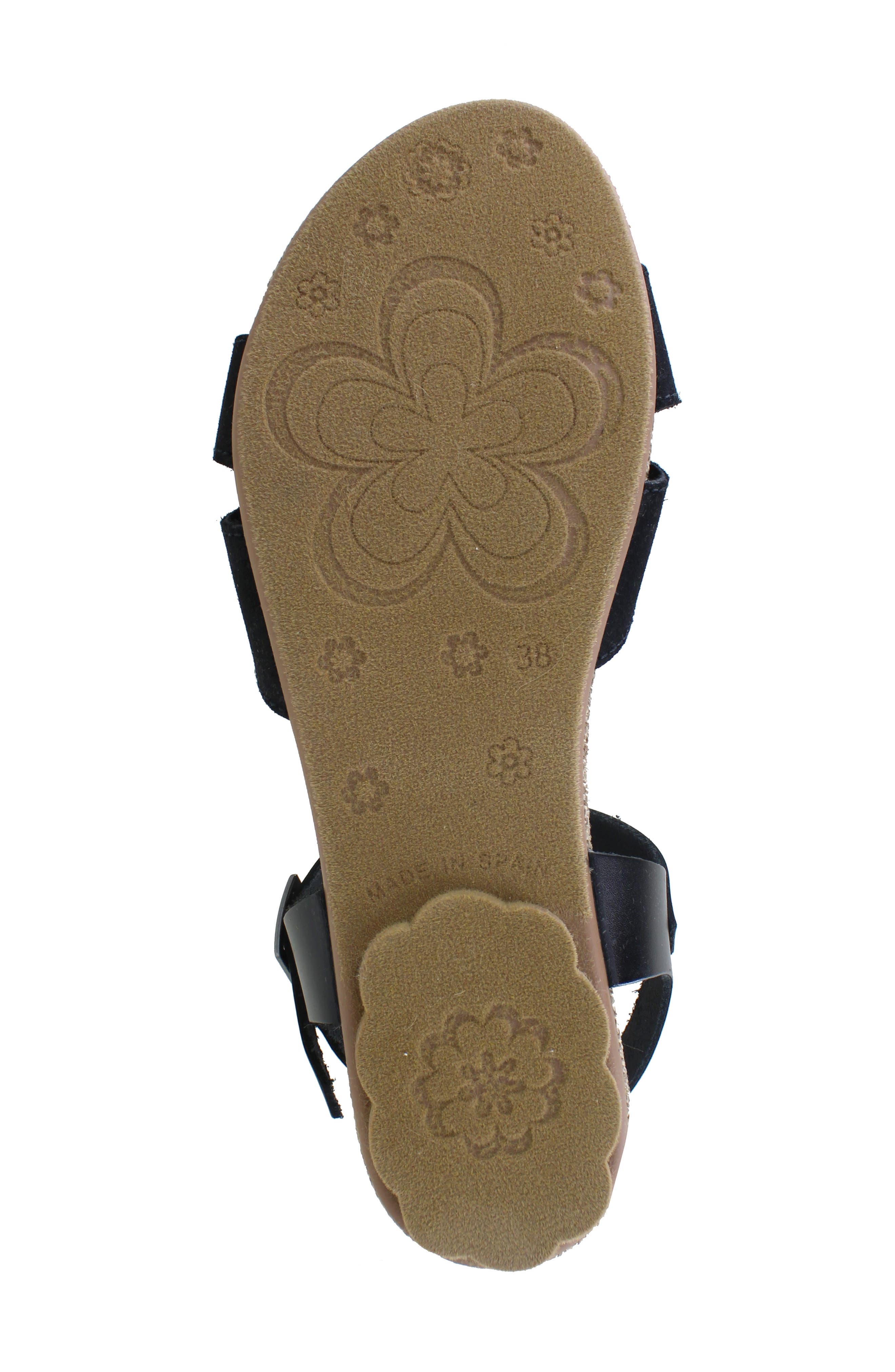 National Comfort Ronda Medallion Flat Sandal, Alternate, color, Black Leather