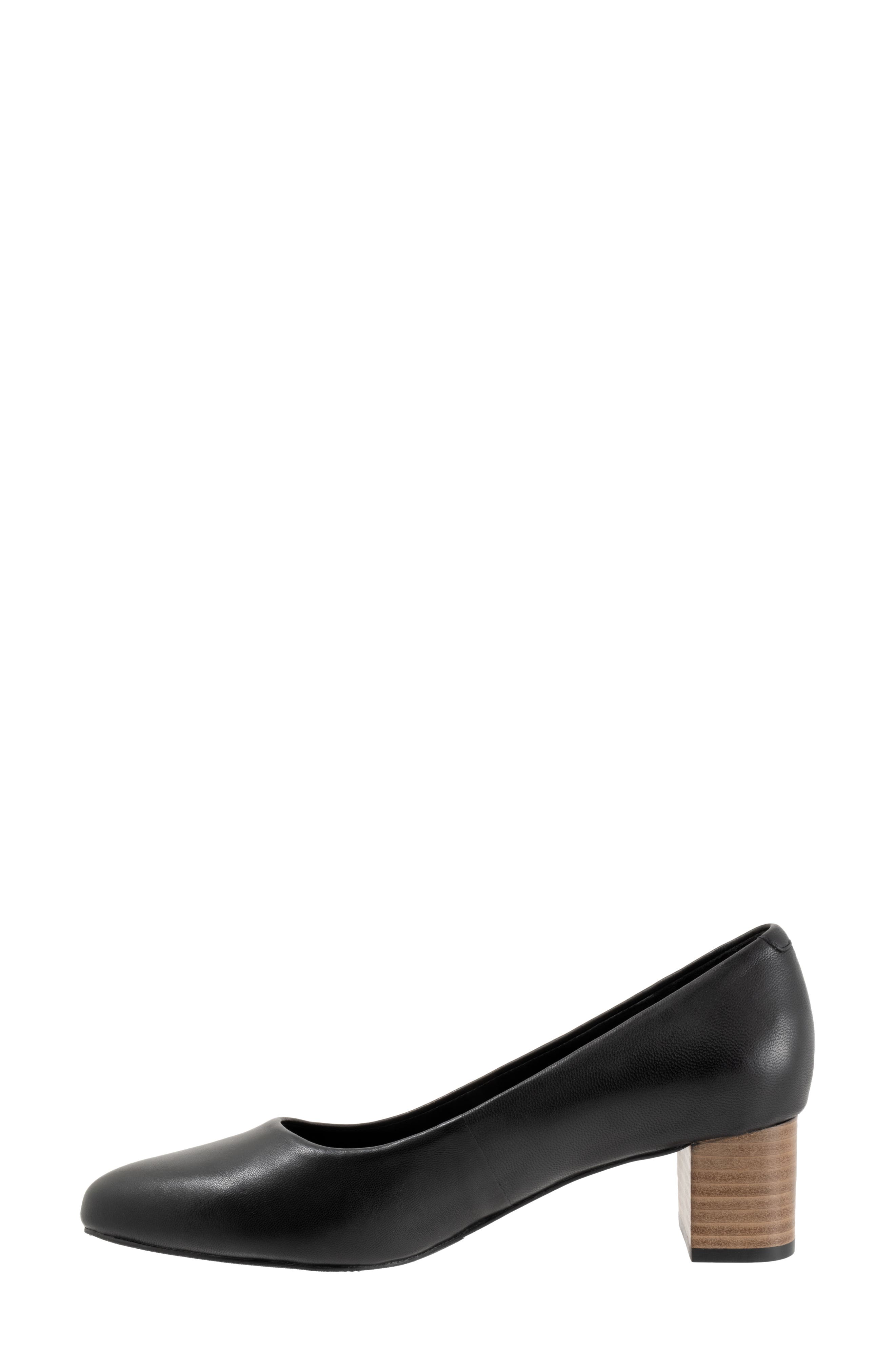 Trotters Kari Pointy Toe Pump, Alternate, color, Black