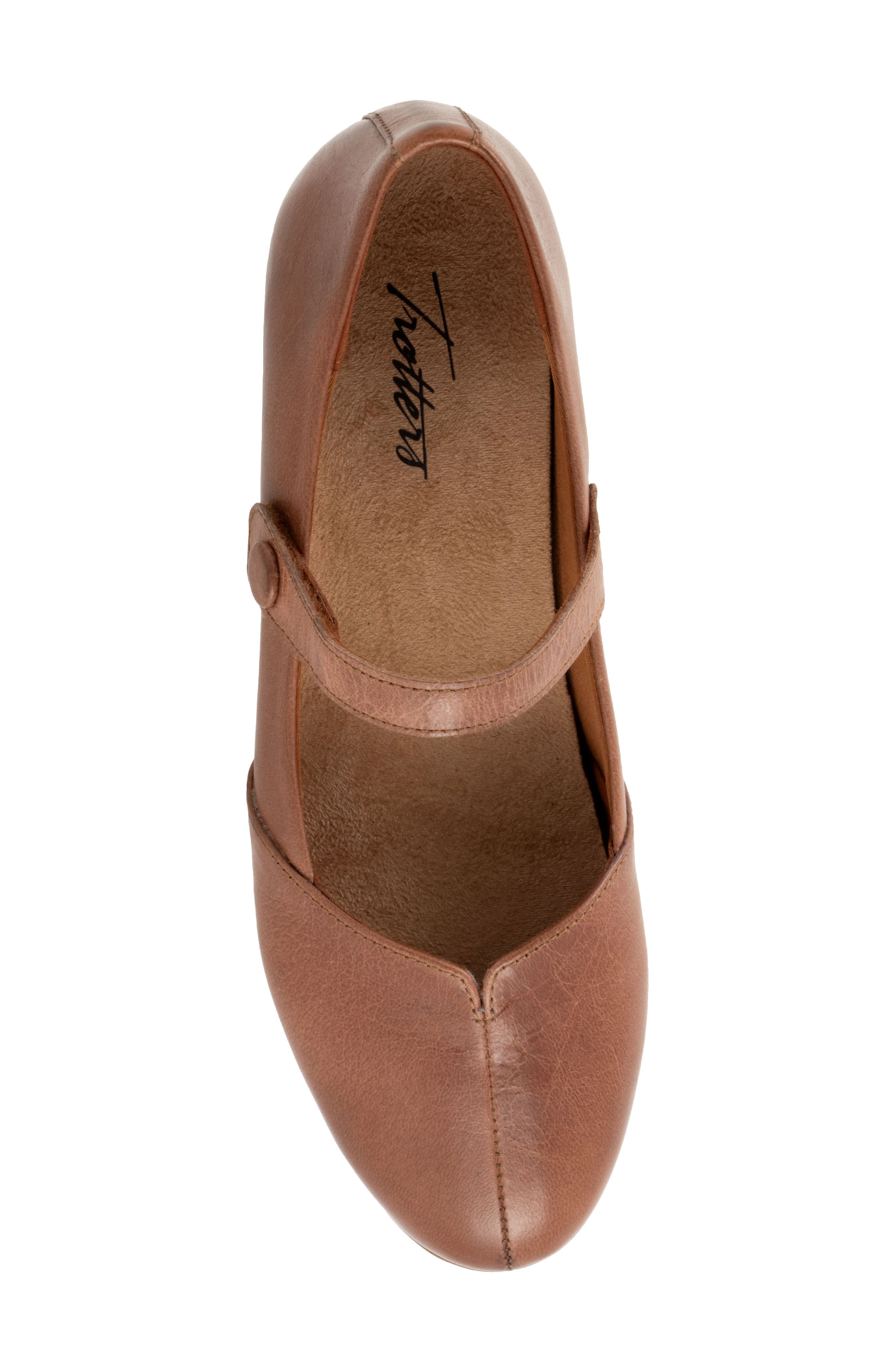 Irene Mary Jane Flat, Alternate, color, LUGGAGE