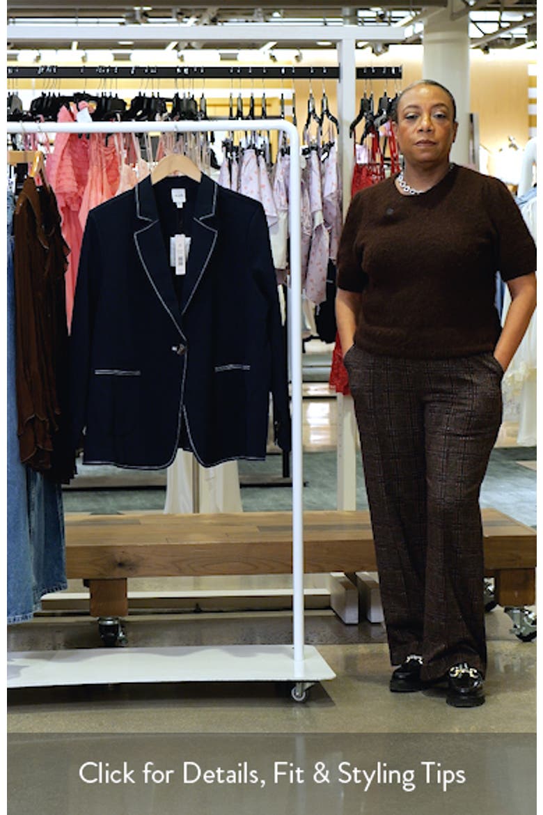Accent Stitch Sleek Stretch Blazer video