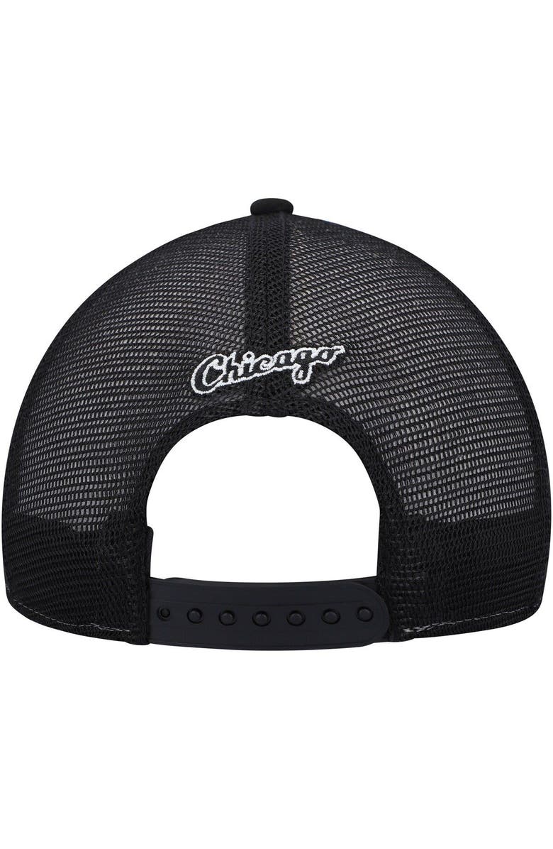New Era Men's New Era White/Black Chicago White Sox 2022 Clubhouse Trucker 9FIFTY Snapback Hat, Alternate, color, 