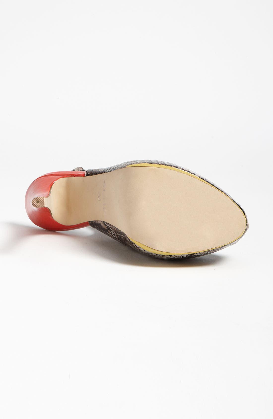 'Hamblet' Pump, Alternate, color, NATURAL