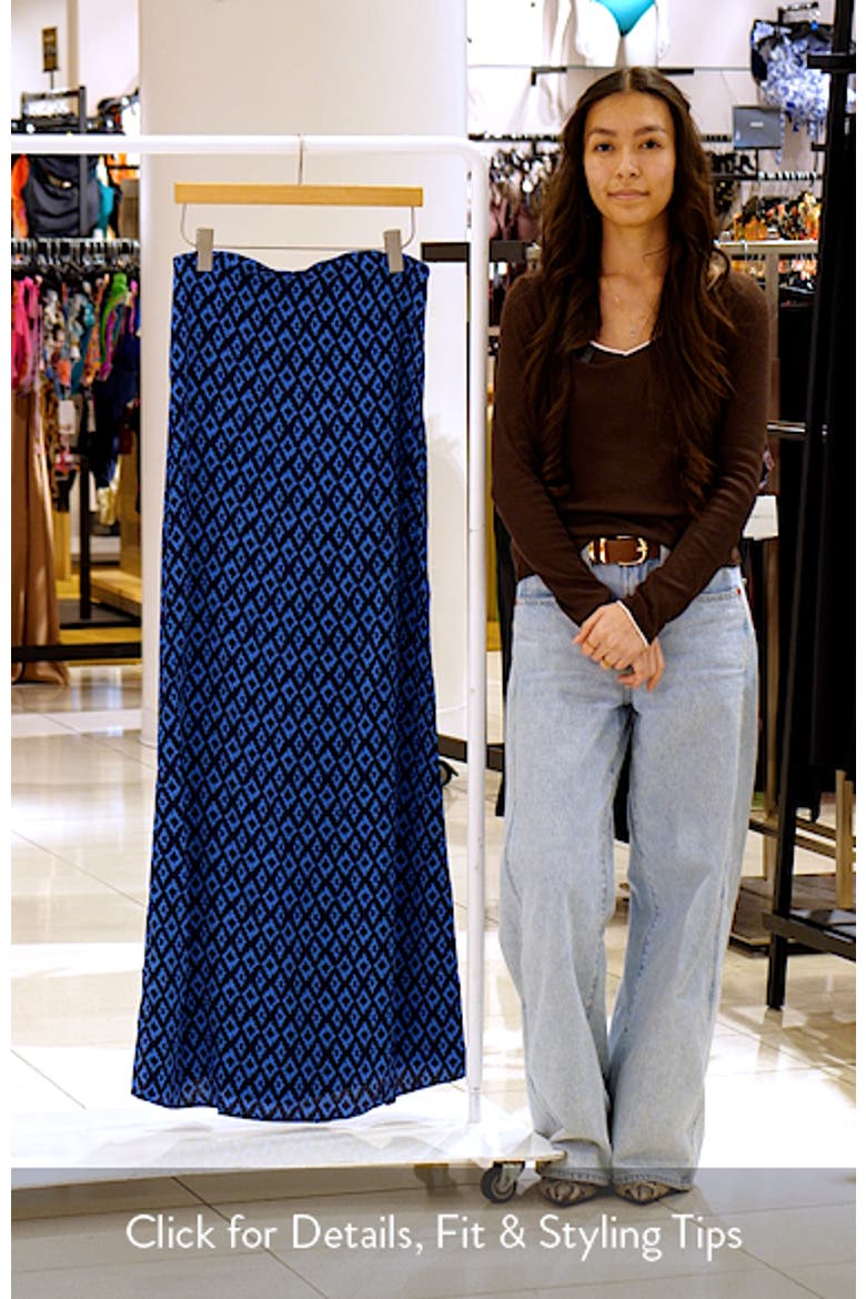 Print Strapless Maxi Dress video