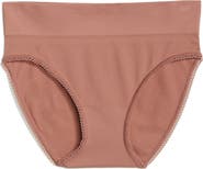 Wacoal Feeling Flexible High Cut Briefs