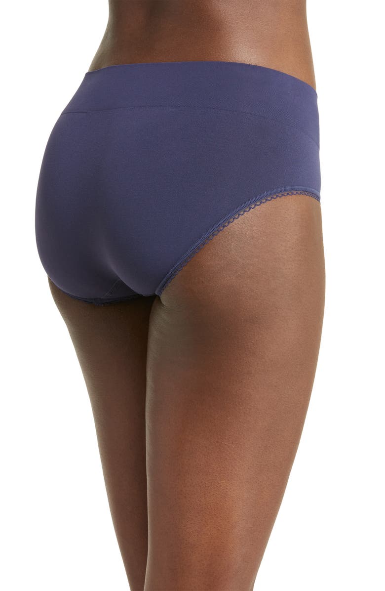 Wacoal Feeling Flexible Hipster Briefs, Alternate, color, Eclipse