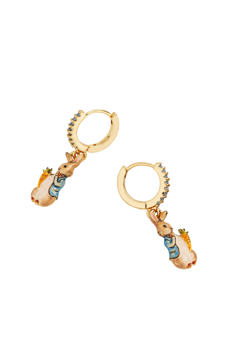 x Peter Rabbit Carrot Charm Huggie Earrings, Alternate, color, Gold