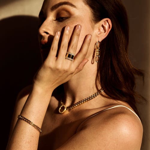 Zarux Figaro Earrings In Gold