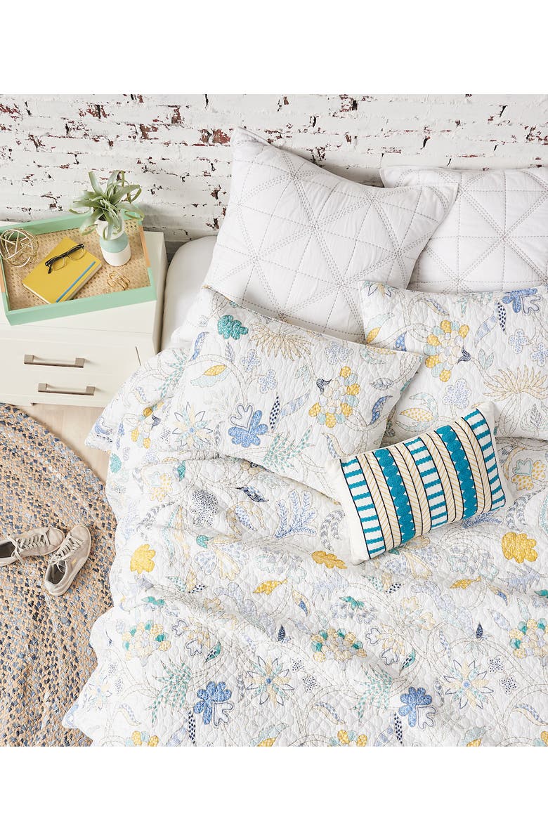 carol & frank 20" x 26" Colonial Williamsburg Brie Lagoon Cotton Standard Sham - Machine Washable, Alternate, color, Blue