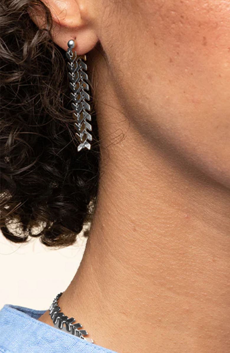 Bearfruit Jewelry Elara Chevron Drop Earrings Bold Trendy Statement, Alternate, color, Dark Grey