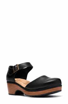 Paizlee Leah Pump