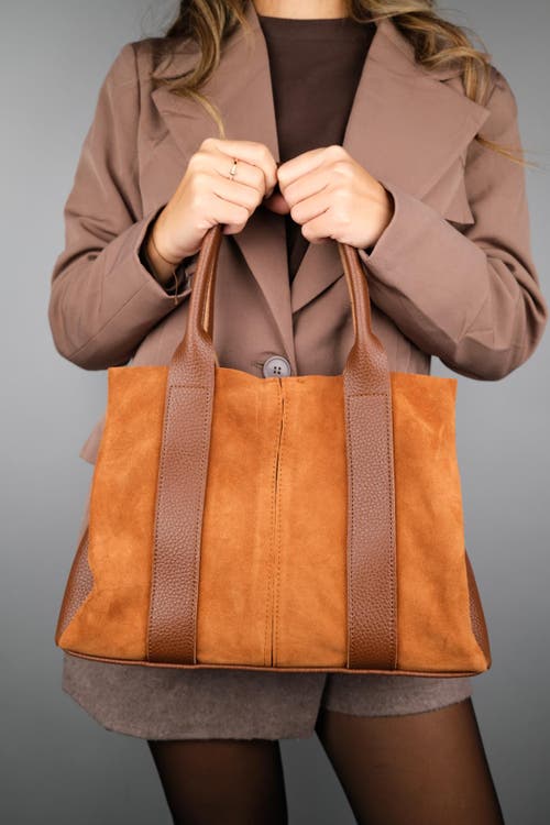 Forever & Always Shoes Thresh Leather Shoulder Bag In Brown