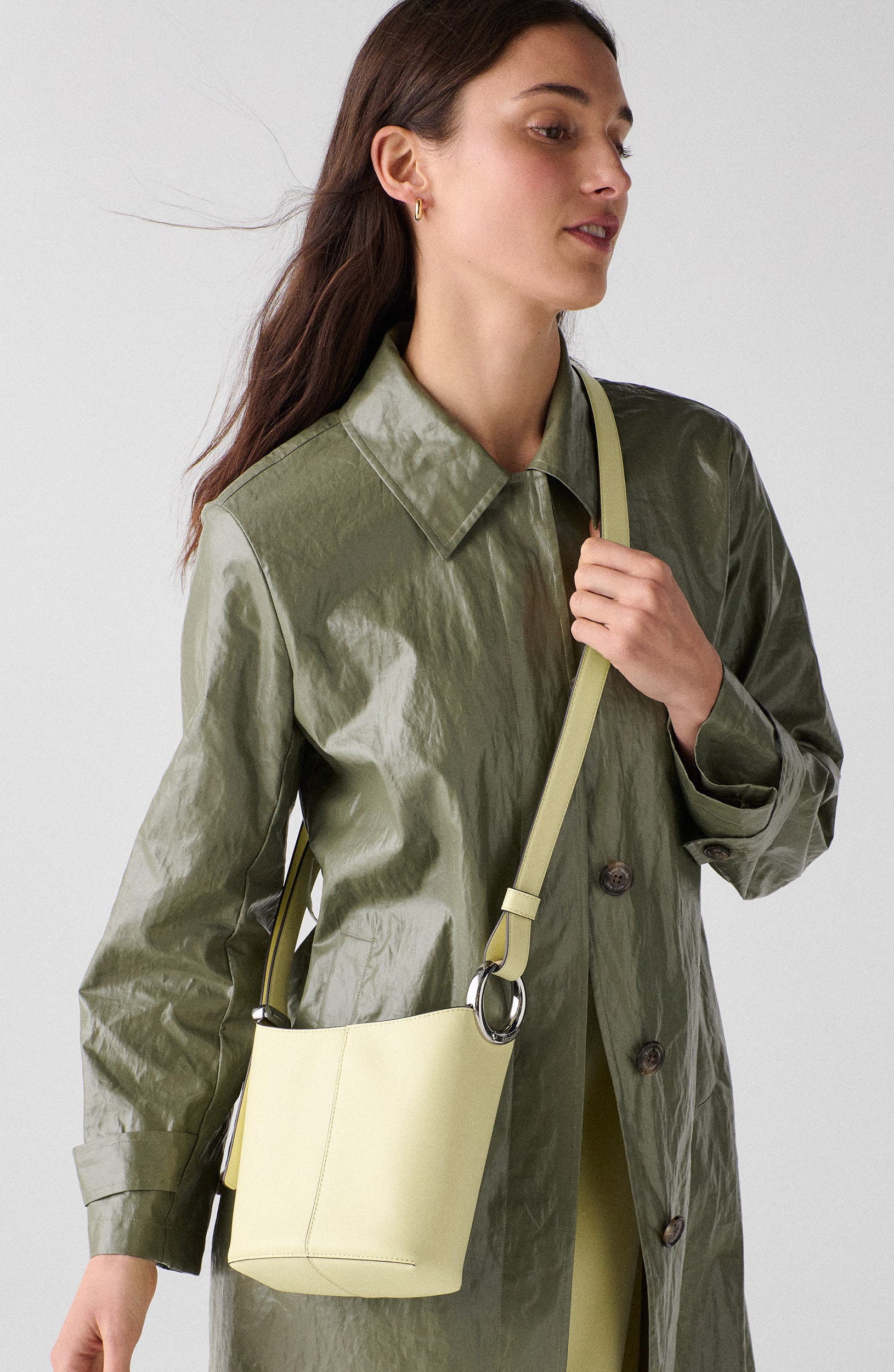 mini halo fine grain leather bucket bag, Alternate, color, PALE CITRON