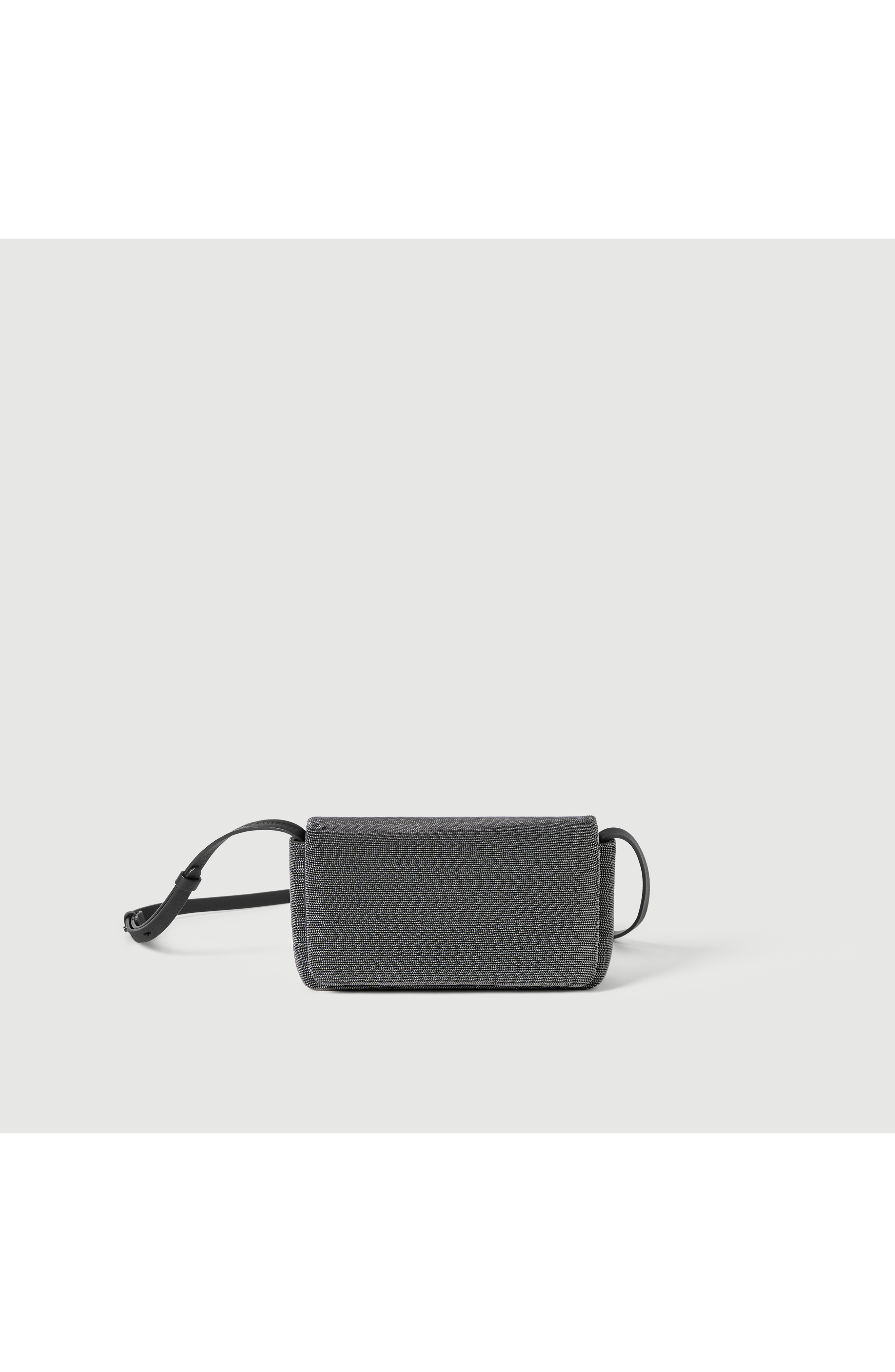 Precious flap bag in grained leather, Alternate, color, Black