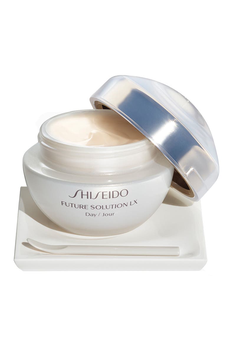 Future Solution LX Total Protective Cream Broad Spectrum SPF 20 Sunscreen, Main, color, NO COLORDNU