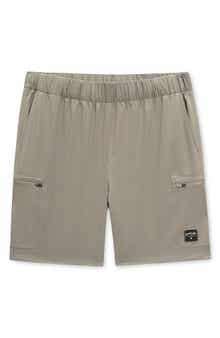 Outlander Cargo Walk Shorts