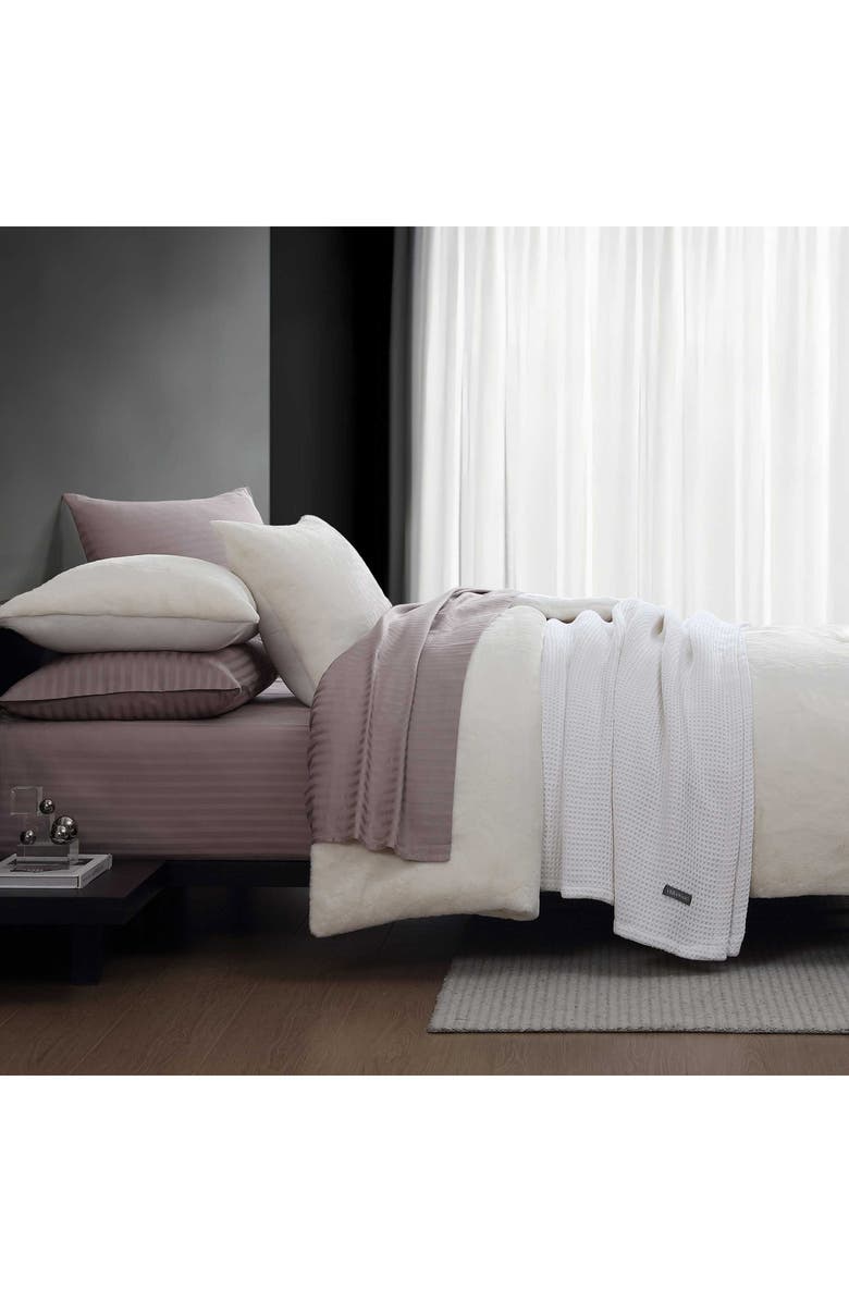 Vera Wang Faux Fur Comforter & Sham Set, Alternate, color, 