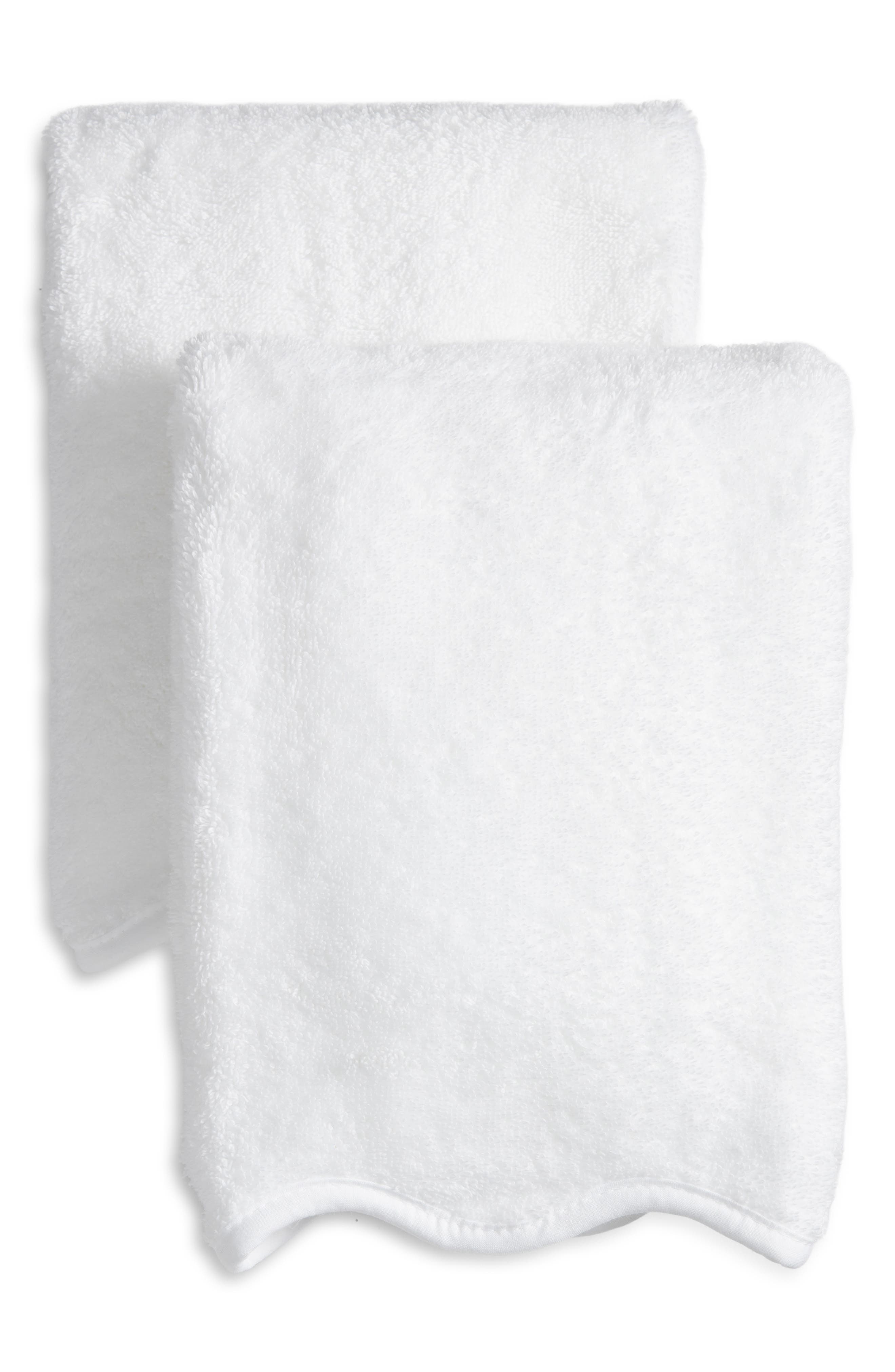 WEEZIE 2-Pack Scalloped Organic Cotton Terry Hand Towels in White 