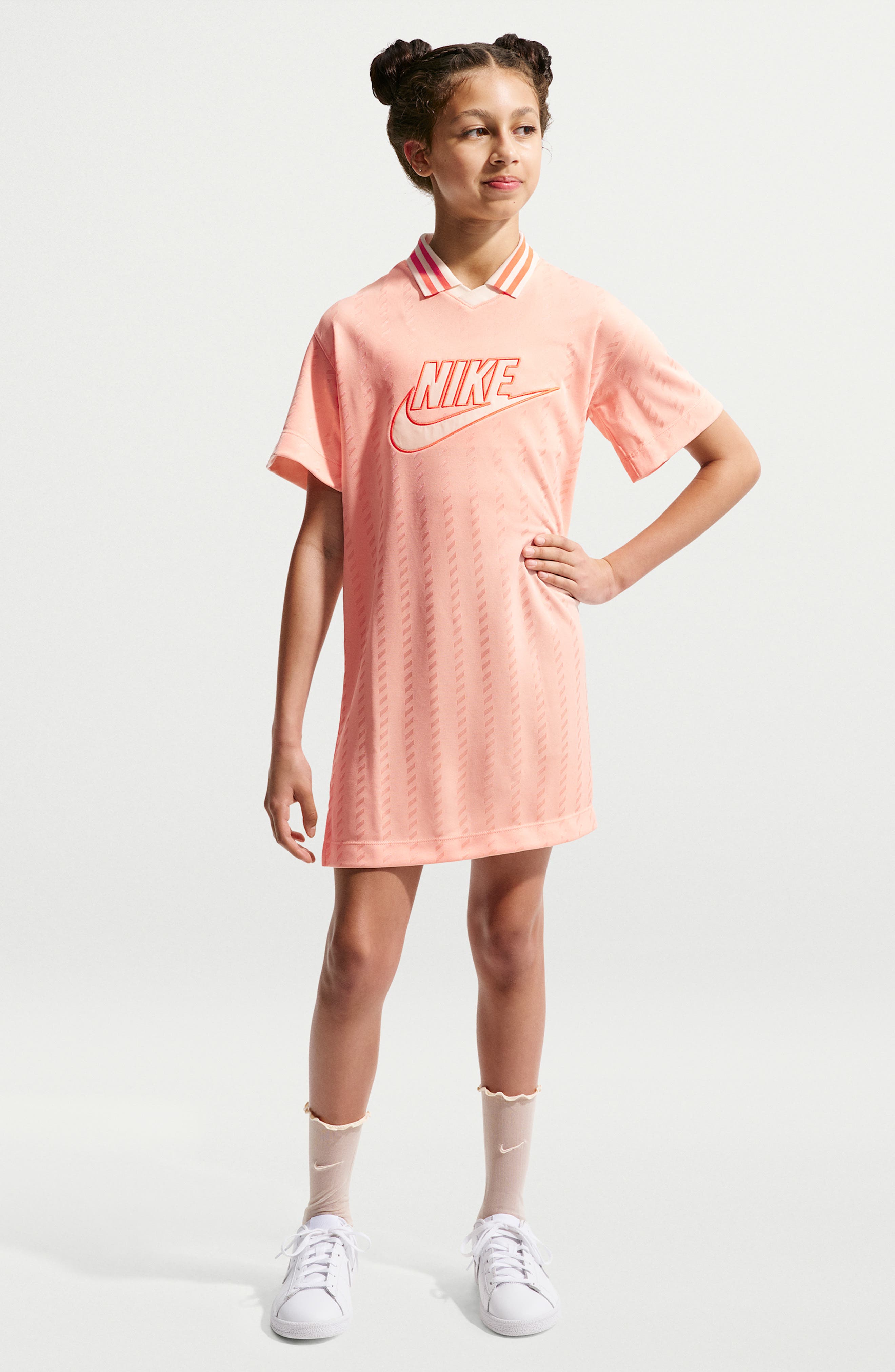 selected ARCTIC ORANGE/ SOFT PEARL