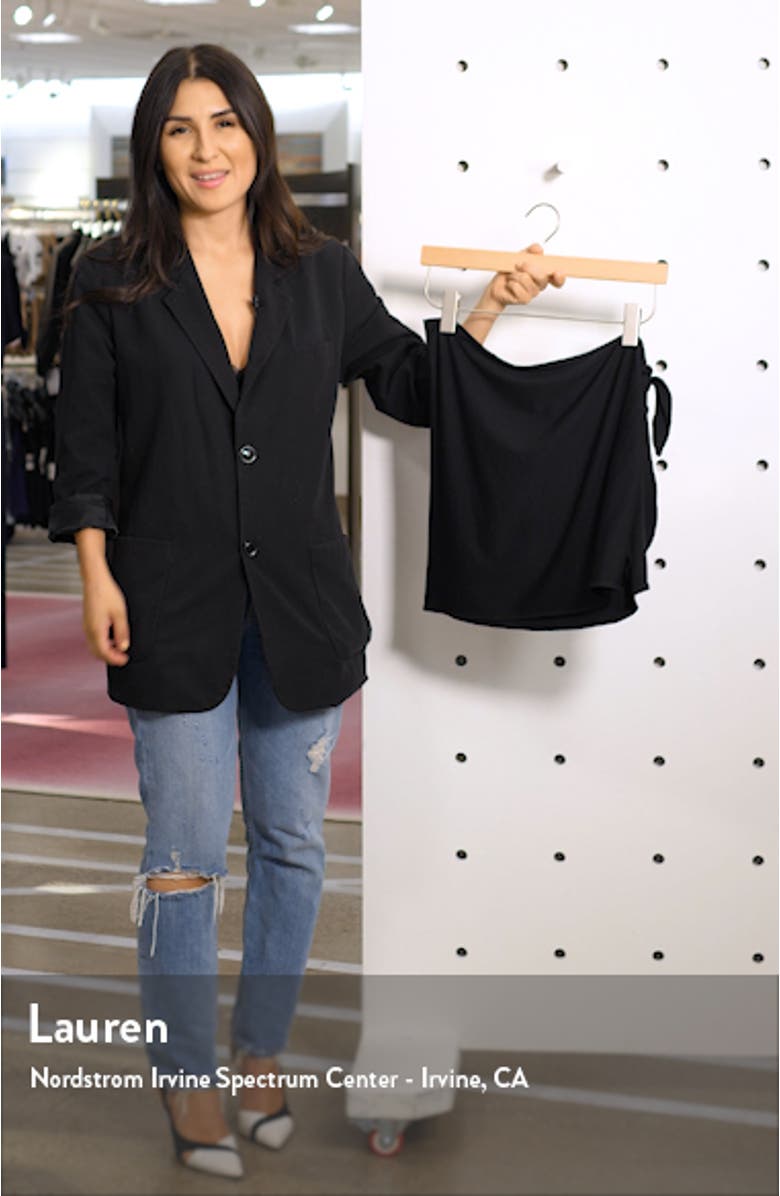 Pareo, sales video thumbnail