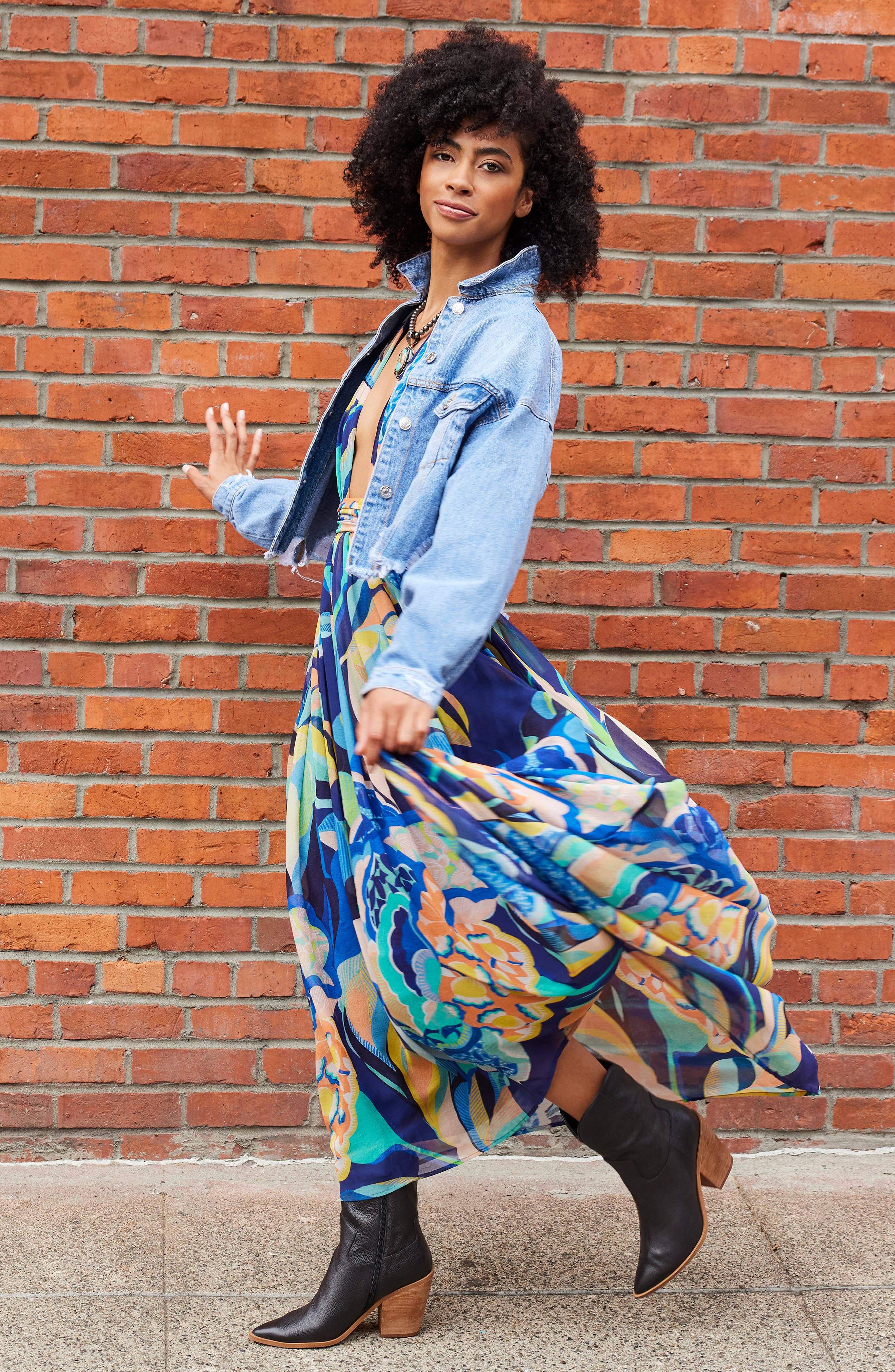 Lisa Vicky Maven Western Boot, Alternate, color, 