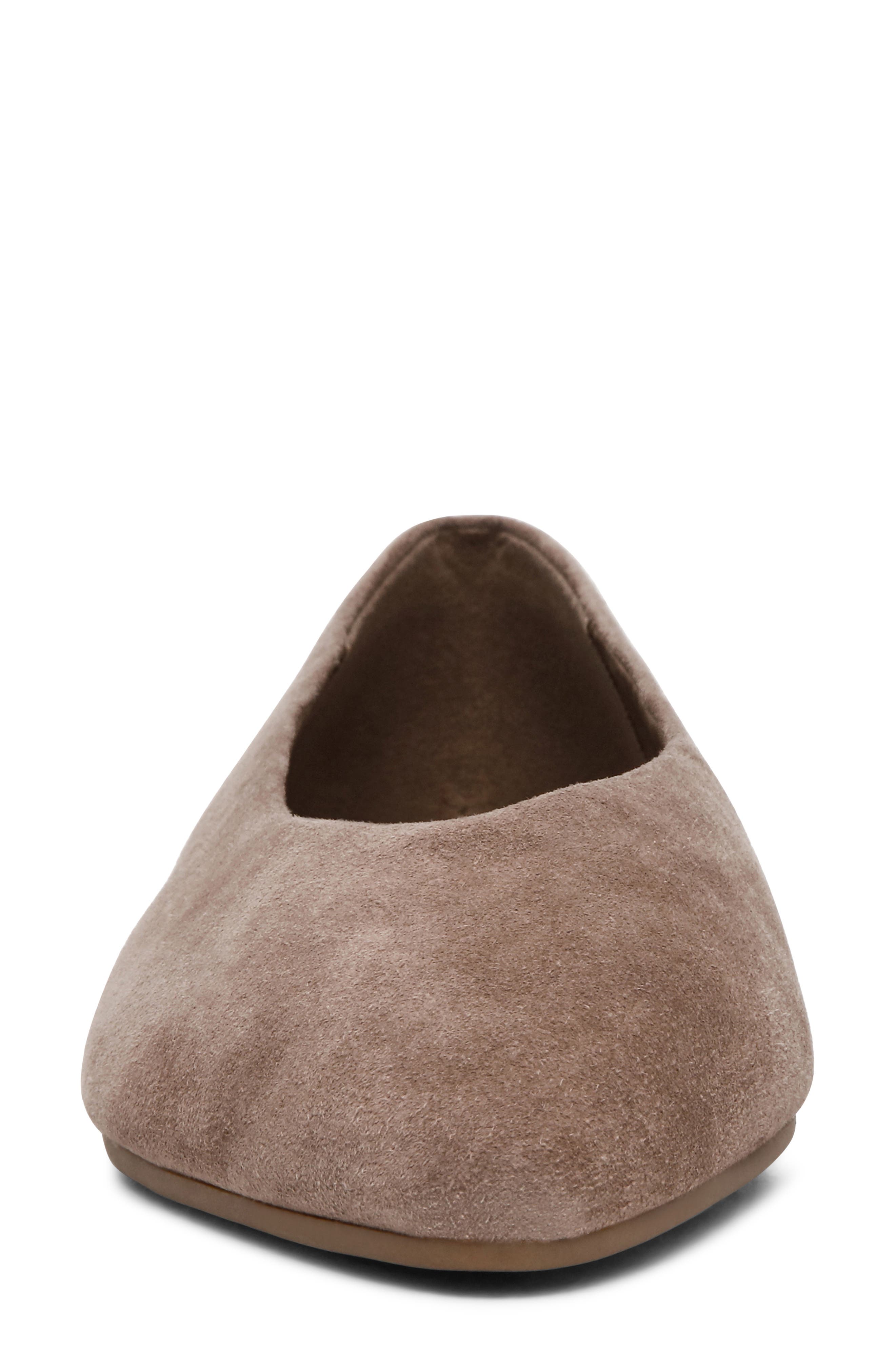 Dakota Skimmer Flat, Alternate, color, TAUPE SUEDE