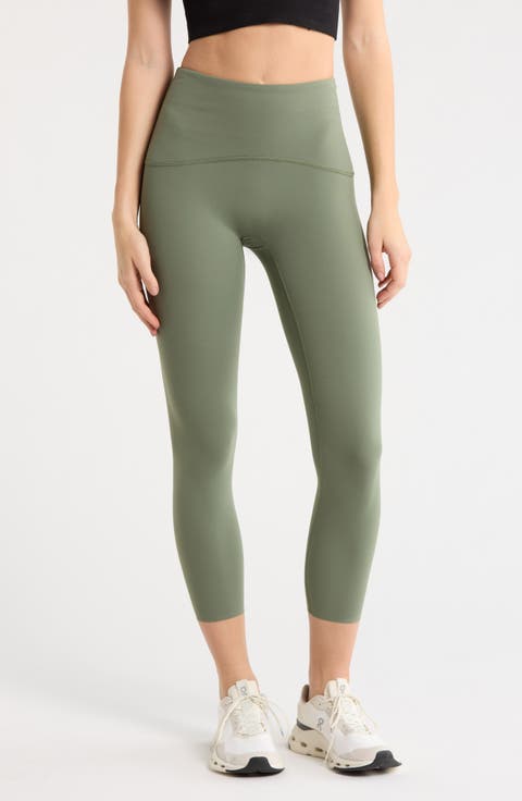 SPANXshape™ Booty Boost® 7/8 Leggings