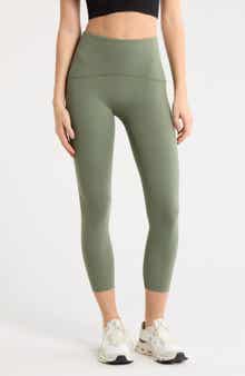 SPANXshape™ Booty Boost® 7/8 Leggings