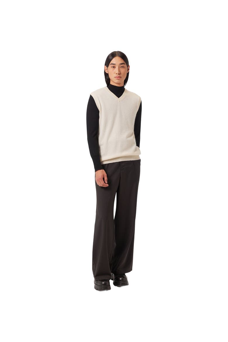 Essential V-Neck Cashmere Vest, Alternate, color, off white