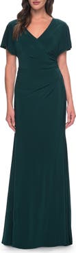 La Femme Chic Jersey Dress with V Neck and Loose Sleeves
