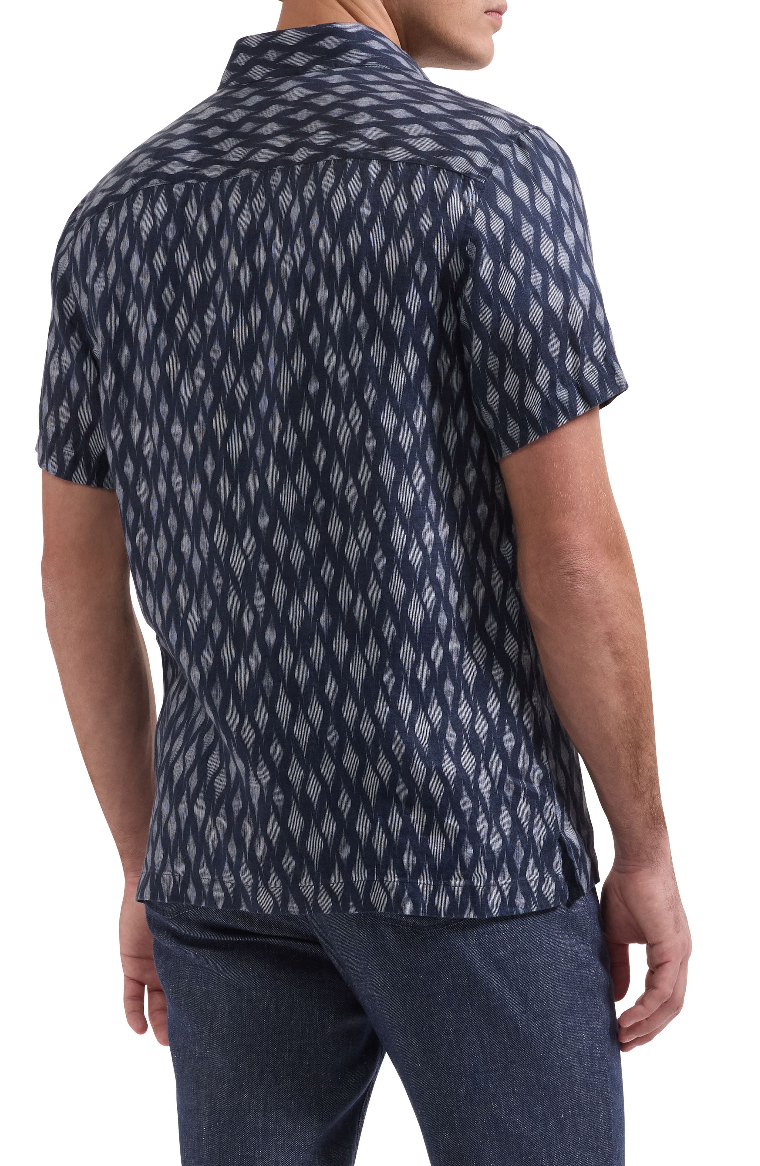 Vero Shaped Fit Geometric Print Short Sleeve Button-Up Shirt - image 2