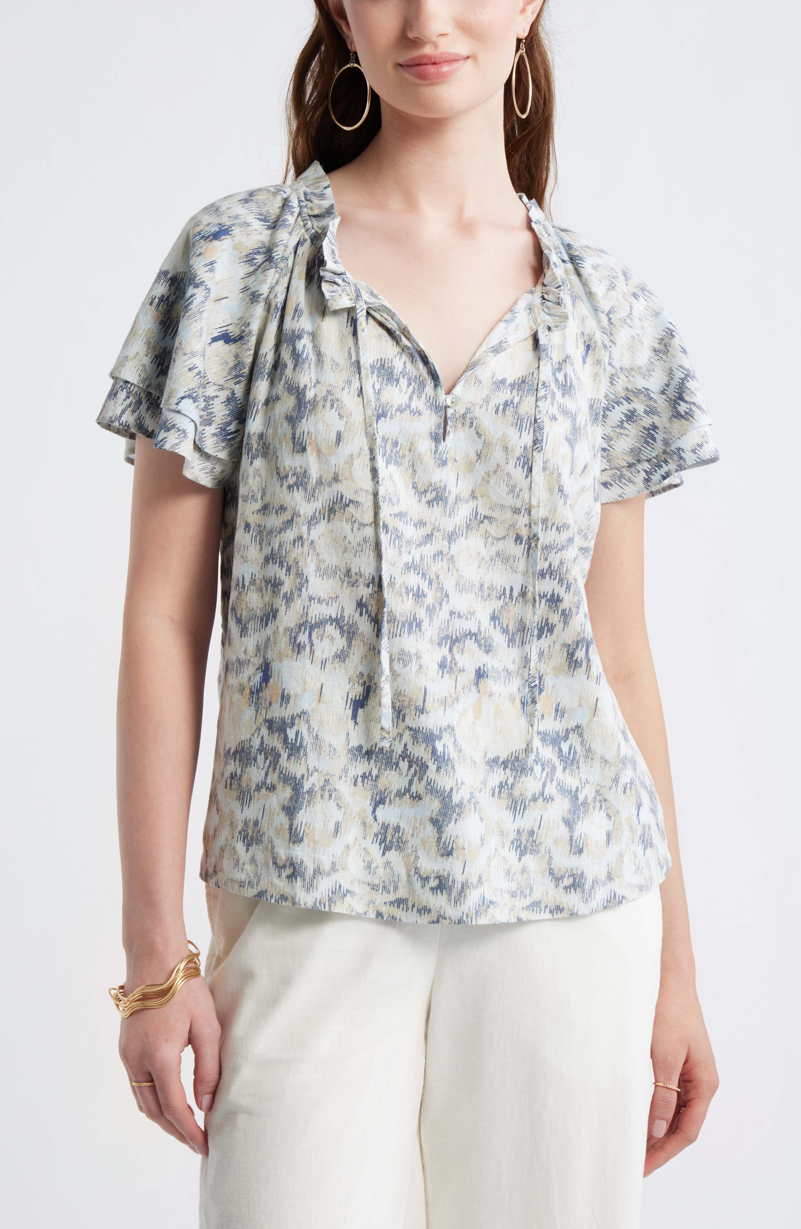 selected IVORY- BLUE B DAISY TAPESTRY