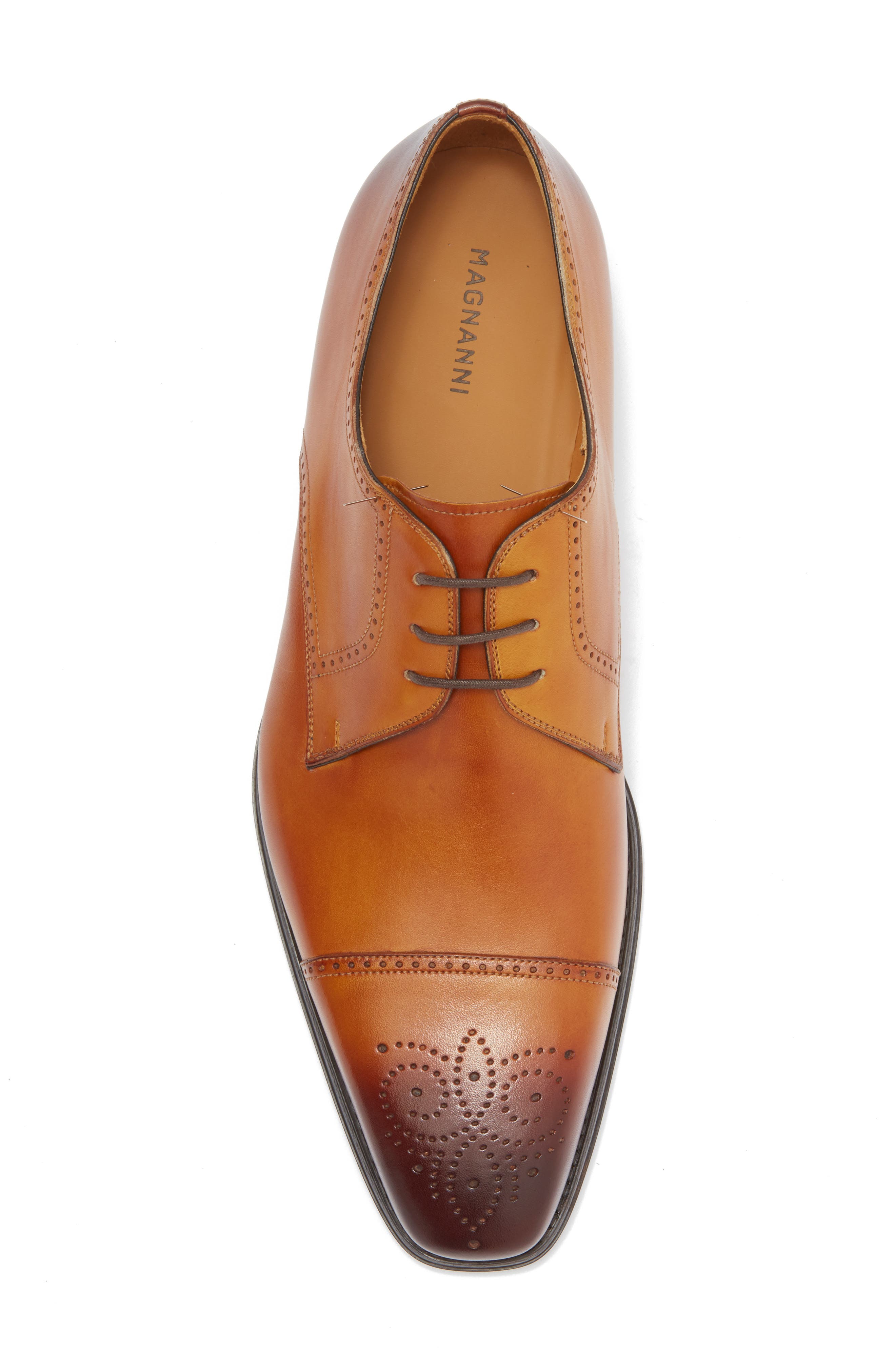 Magnanni Brogue Cap Toe Leather Oxford, Alternate, color, 