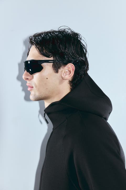 Sports Zip-through Hoodie With Drymove