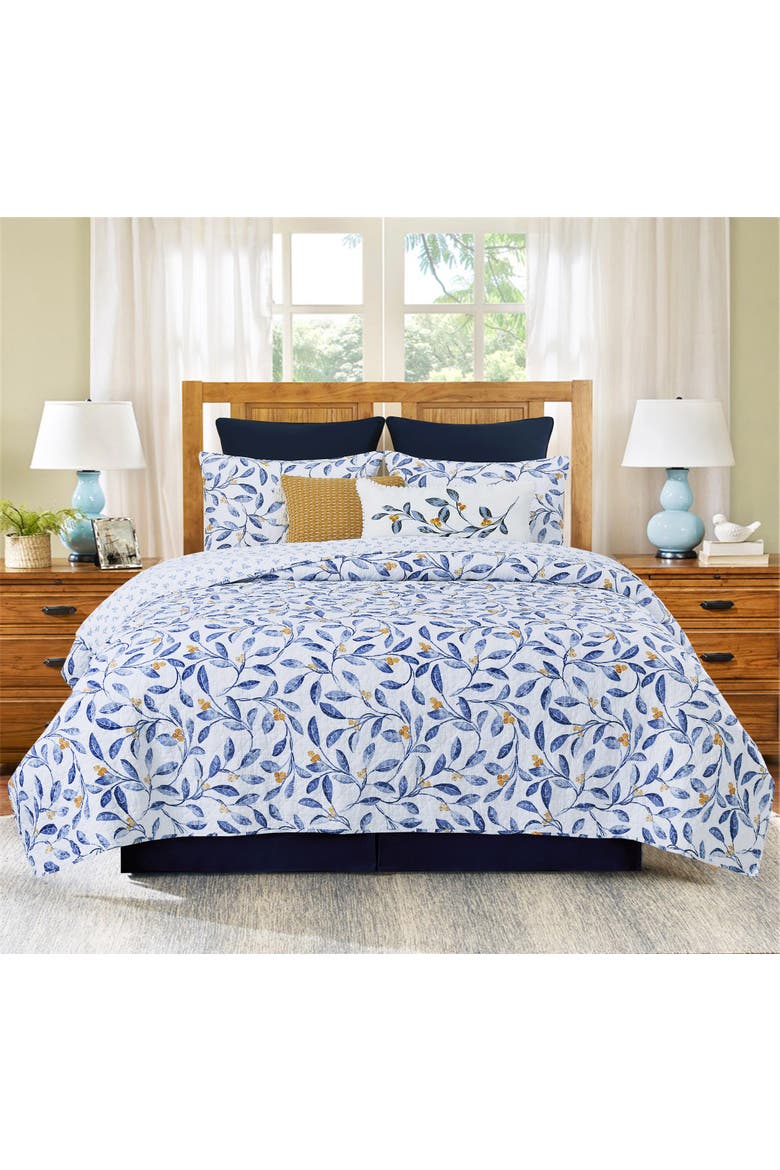 Laurelwood Flowers Cotton Blend Quilt Set, Alternate, color, Blue