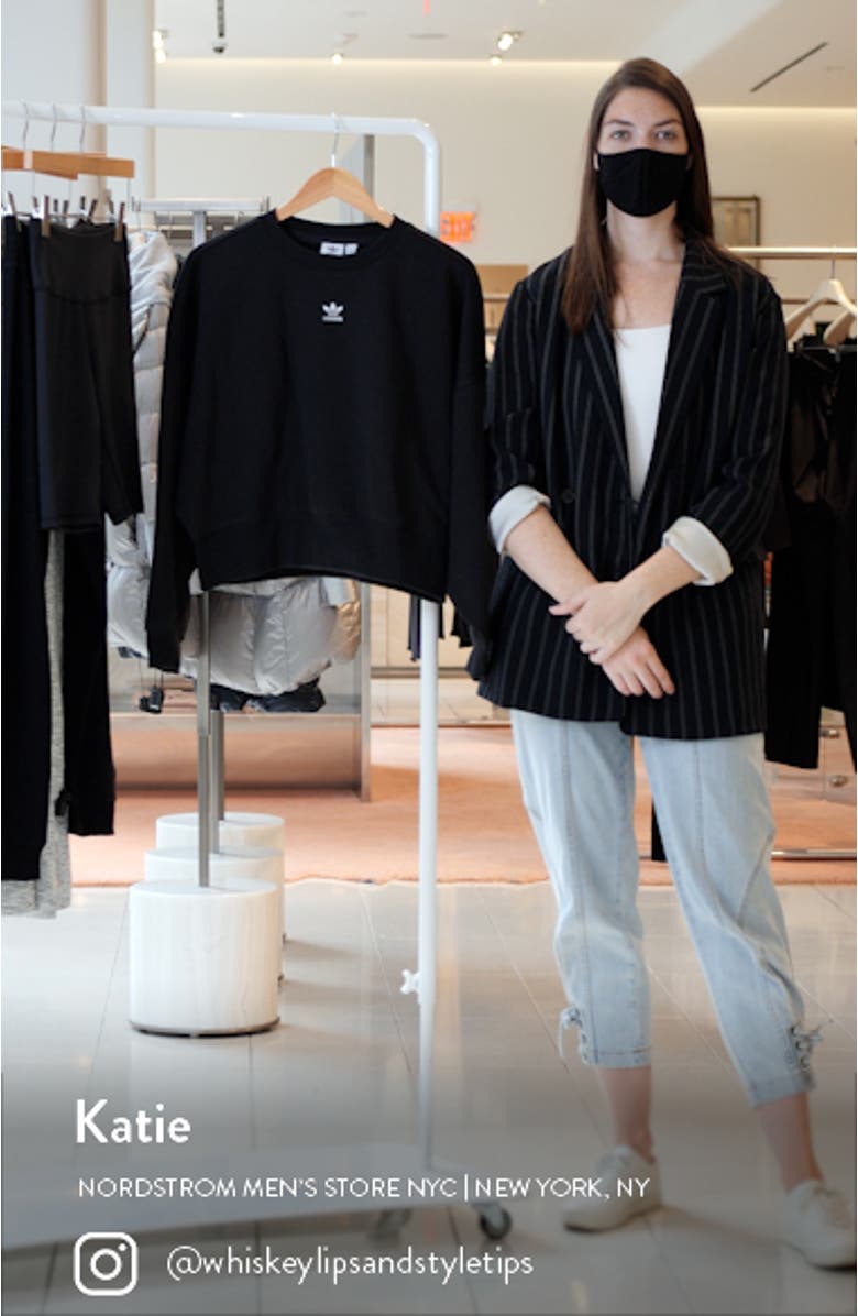 Originals Trefoil Crewneck Sweatshirt, sales video thumbnail