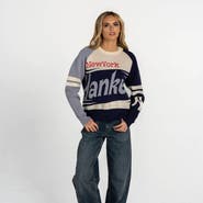 THE WILD COLLECTIVE Women's The Wild Collective Navy/Cream New York Yankees Boxy Jacquard Sweater
