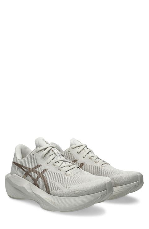 Novablast 6 Running Shoe