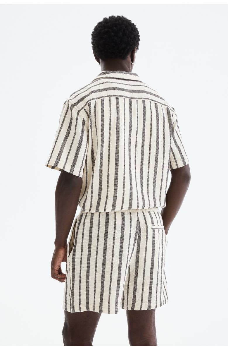 H&M Regular Fit Shorts, Alternate, color, Black/Striped