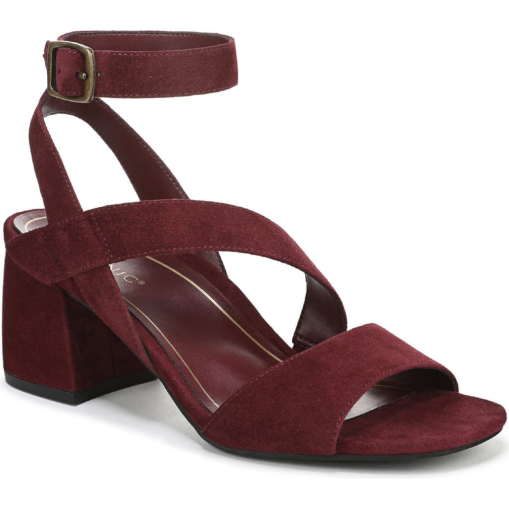 Vionic Samara Block Heel Sandal In Red