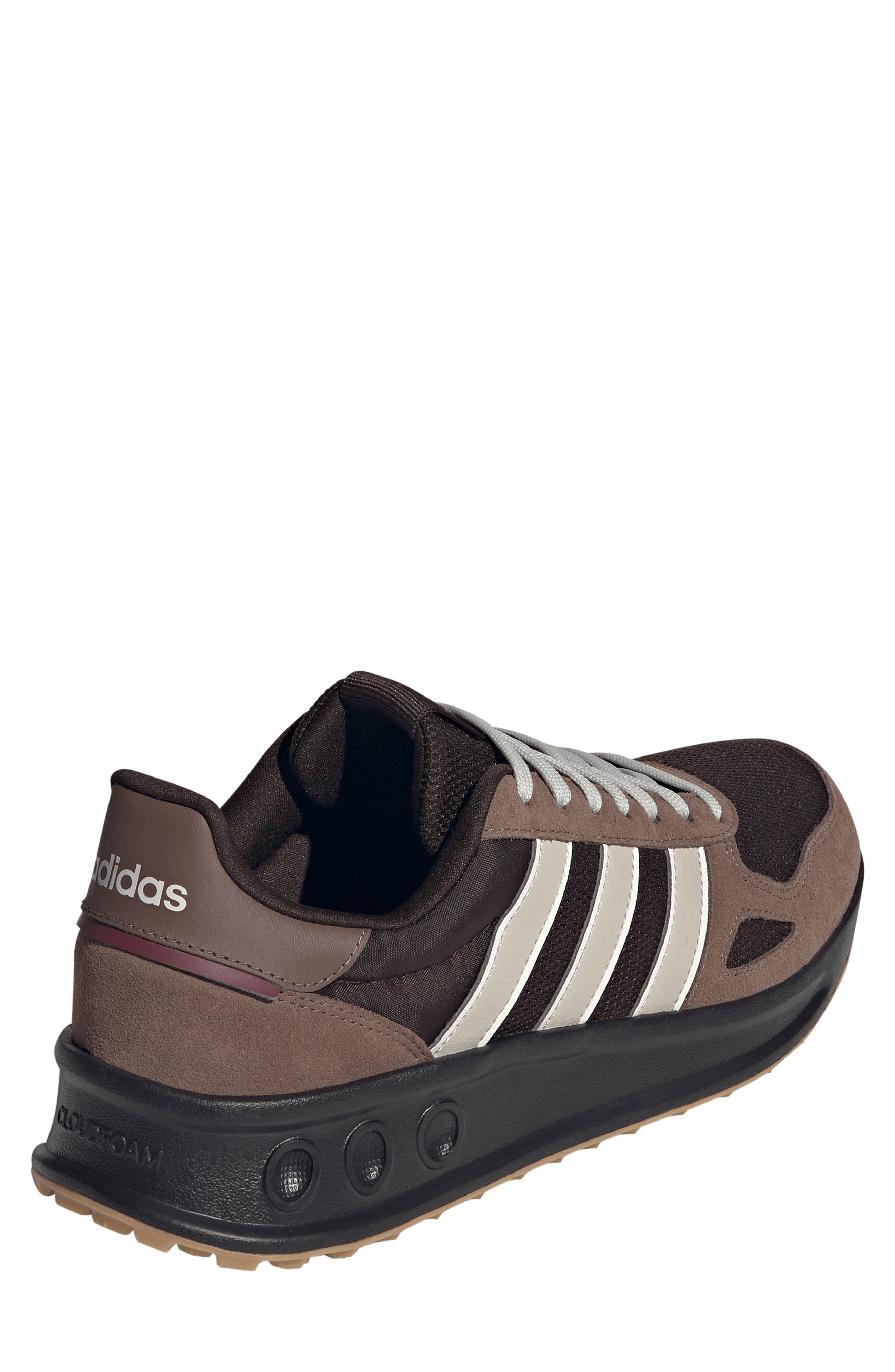 adidas Run 84 Sneaker, Alternate, color, Coffee/ Alumina/ Earth Strata