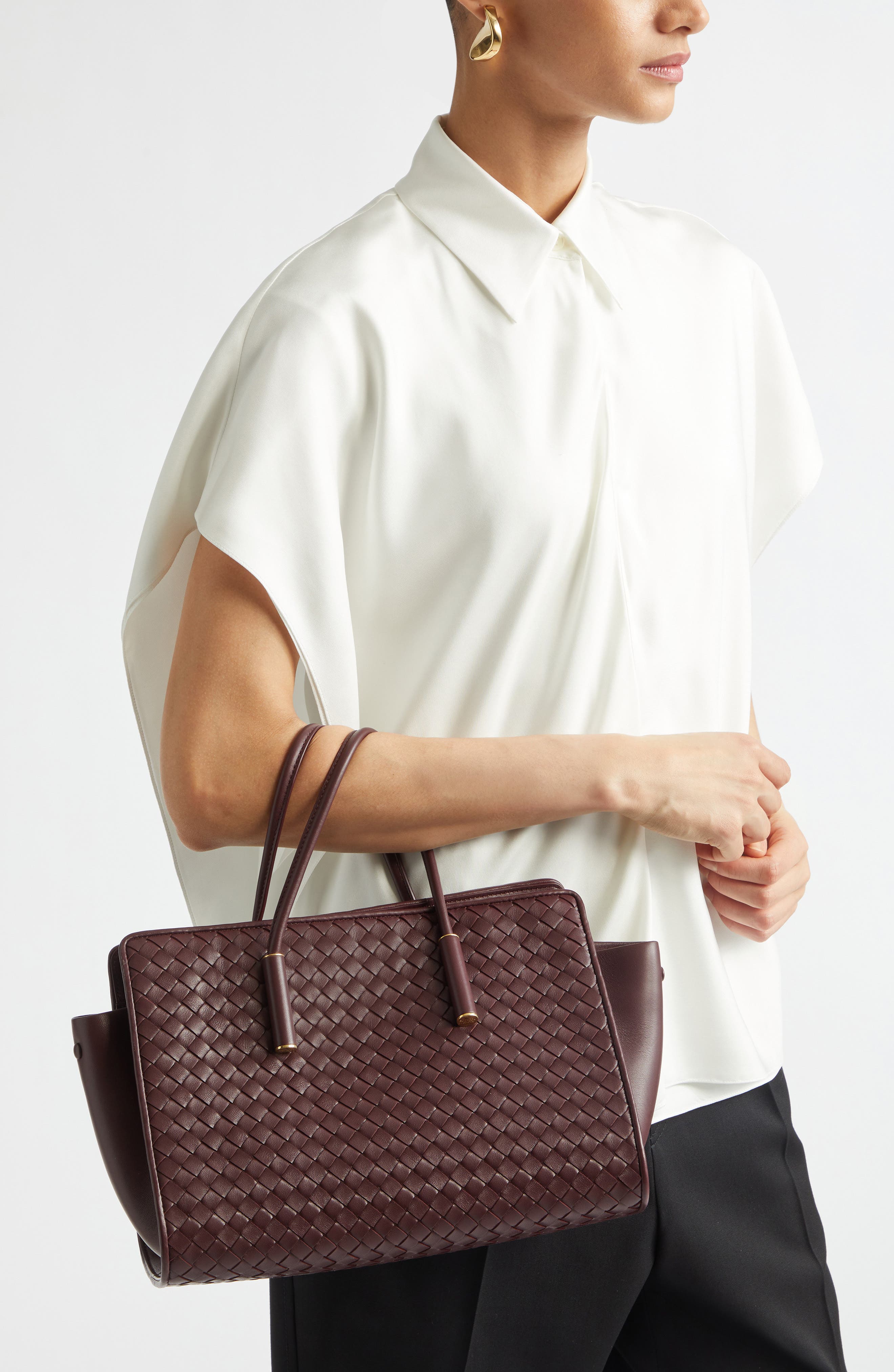 Small Barbara Intrecciato Leather Tote, Alternate, color, 6149 DEEP MAHOGAN-BRASS V