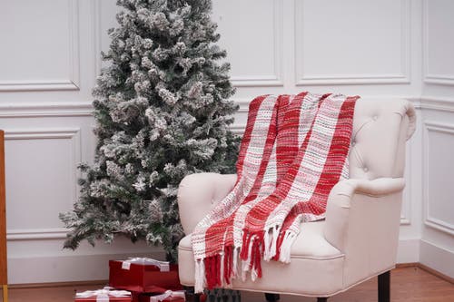 C & F Home C&f Home Christmas Woven Mélange Throw Blanket In Red