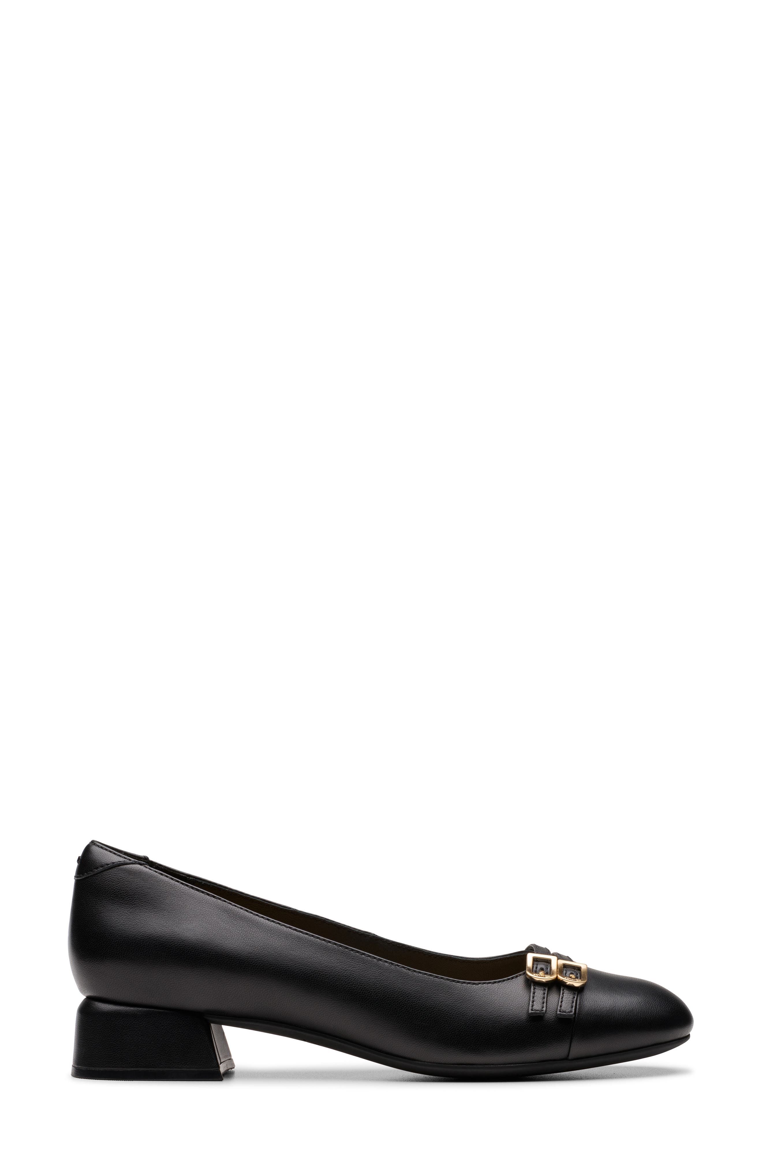 Clarks<sup>®</sup> Daiss Court Block Heel Pump, Alternate, color, Black Leather